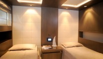 Admiral motor yacht AQUA -  Twin Cabin